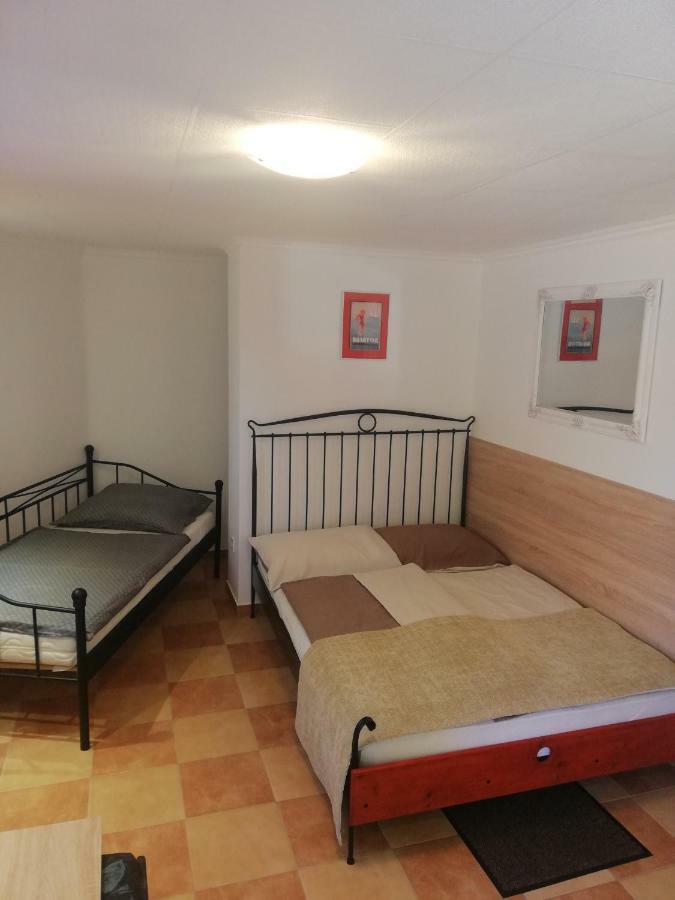 Zoe Apartman Siofok Bagian luar foto